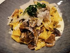 野菌手工宽面-潮一不贰·法式甜品·生日蛋糕·西式简餐(外滩店)