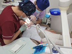 -雅悦齿科(顾村公园店)