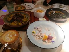 -阿妮叶李(光谷世界城店)