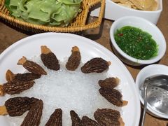 -七欣天香辣蟹火锅(上海银亿滨江店)