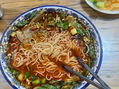 -陇上全荟兰州传统牛肉面(延吉路店)
