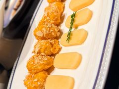 海胆明珠酱虾球-曾宴·楚菜(湖北省博物馆店)