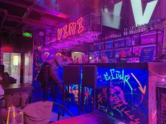 -vimi便利店酒吧