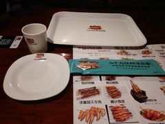 -三个大叔烤羊肉串·炭炉砂锅菜(西三旗店)