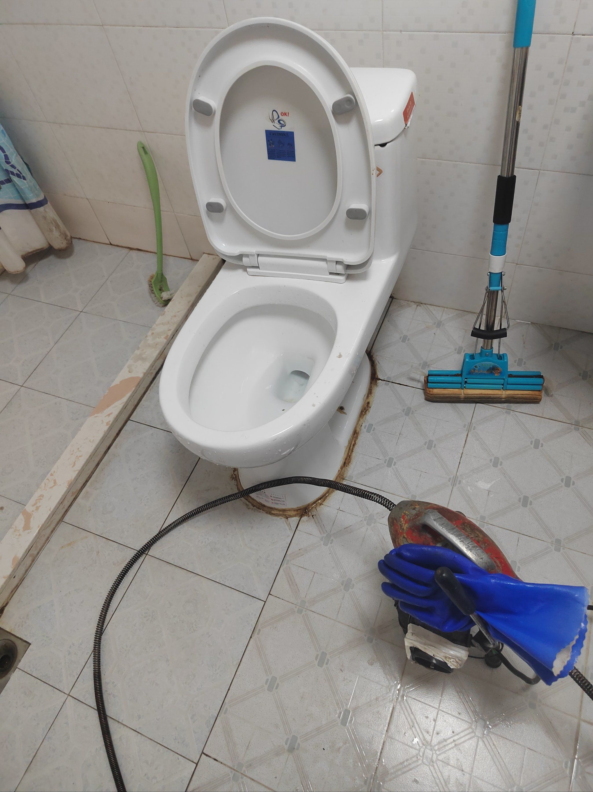 马桶维修疏通管道