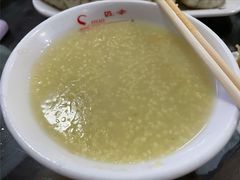 小米粥-四条包子(古城街店)