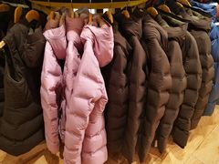 -lululemon(上海浦东IFC店)