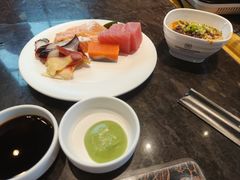 -川骄海鲜自助(王府井奥莱UP TOWN店原世界之花店)