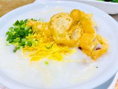 荔湾艇仔粥-赏点粤式点心(广州塔店)