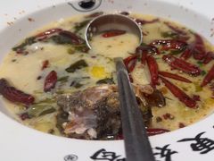 -江渔儿酸菜鱼(曜一城店)