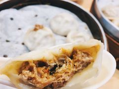 蟹黄汤包-鸡鸣汤包(罗廊巷店)