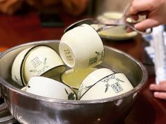 -菌之家·专业纯野生菌火锅·特色炒菌