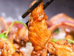 -胡须佬鸡煲四季火锅店(石厦西村直营店)