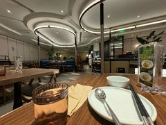 -港丽餐厅(正大店)