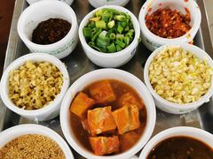 -朝伟清真铜瓢牛肉馆(三十年老·店)