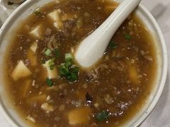 东阳沃豆腐-咬不得高祖生煎·简餐(高银街店)