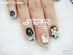 粉与黑的华尔兹-STAR美甲店