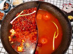 -董眼镜火锅(洪崖洞总店)