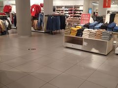 -H&M(华润万象城店)