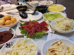-德林酸菜鱼火锅(南丹店)