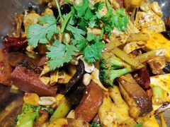 -拿渡麻辣香锅(世茂广场·工三店)