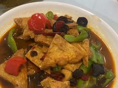 -天乐农家鱼头王(天目湖店)