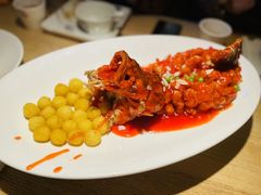 -吴越荣记·苏州菜·松鼠桂鱼(娄门景区店)