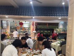 -鹏城人家海鲜酒家·23年老字号(较场尾店)