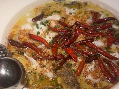 -江渔儿酸菜鱼(映月湖环宇城店)