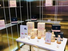 -奈雪的茶(湖滨银泰in77C区PRO店)