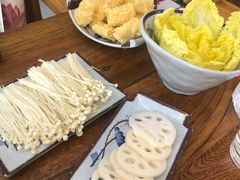 黄金卷-毛辣果·贵州红酸汤牛肉火锅(西单店)