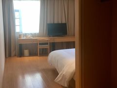 -全季酒店(昆明翠湖云大医院店)