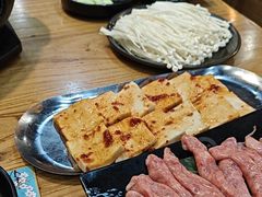 -合易泓烤肉·海肠捞饭(火车站店)