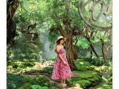 -Chom Cafe and Restaurant