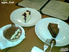 提拉米苏、蓝莓芝士蛋糕、致命巧克力-榖屋house of flour(张江首店)