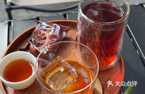 Glutinous Rice and Tibetan Tea