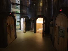 -涨巢·潮玩水疗局