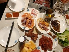 -爱客得牛排海鲜烤肉·火锅自助(春熙路黑金好店)