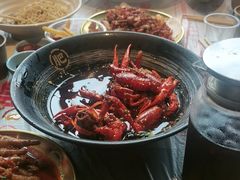 -肥肥虾庄·金牌油焖大虾(杨园滨江时代walk店)