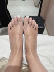 -悦指间美甲美睫