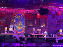-喜鹊音乐酒馆(西街店)