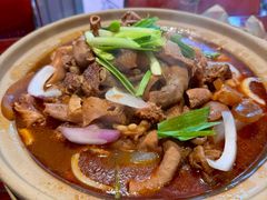 -沙胆彪炭炉牛杂煲(上海日月光广场店)