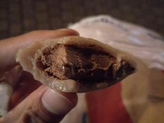 巧克力慕斯摩提-西树泡芙(蓝色港湾店)