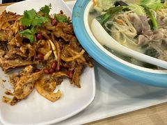 -灵芝妹子海鲜米线(凯德和平广场店)