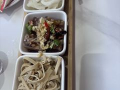 -鲁南仔·滕州炒鸡(经三路店)