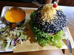 网红瀑布牛肉菠萝包-肥韬茶餐厅(南山mini店)