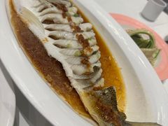 -万龙洲海鲜(大兴绿地缤纷城店)