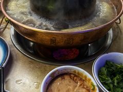 -月圆火锅(宁海东路二店)
