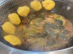 -哈尔滨烧烤·山河村铁锅炖(交大店)