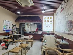 -崇州余荞面(落虹桥店)